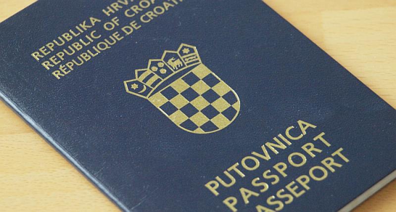 POJEFTINJENJE Vlada snizila cijenu izrade putovnice u Hrvatskoj