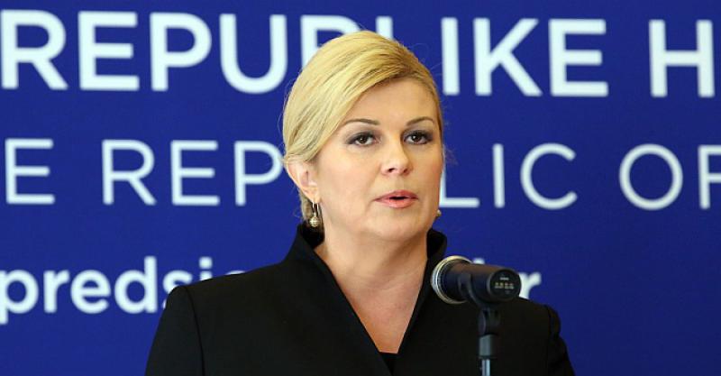GRABAR KITAROVIĆ 'U Hrvatskoj vlada izvanredno stanje u jednom segmentu, radi se o biti ili ne biti hrvatske nacije'