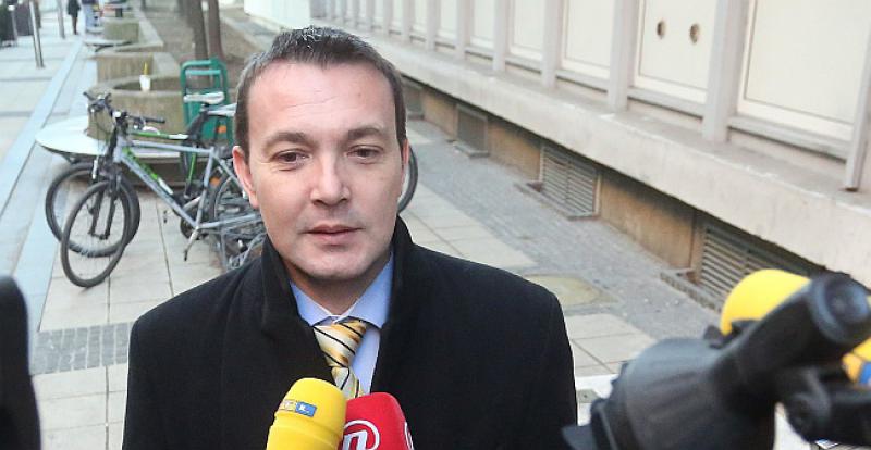 BIVŠI SDP-OV MINISTAR 'U jednoj godini HDZ-ova mandata odselilo više mladih nego u cijelom našem'