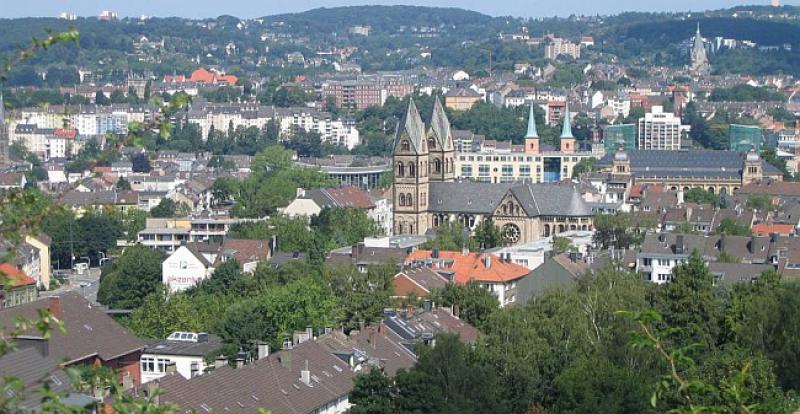 'ZBOG MIRNOG SUŽIVOTA' Gimnazija u njemačkom gradu zabranila 'provokativno moljenje' muslimanskim učenicima