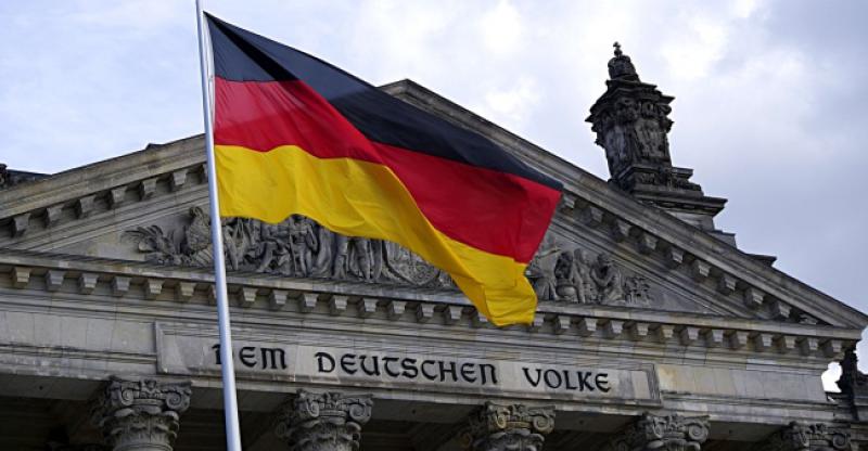 KOLIKO VI ZARAĐUJETE? Četveročlana obitelj u Njemačkoj koja mjesečno ima manje od ove cifre ugrožena siromaštvom (a sve ih je više)