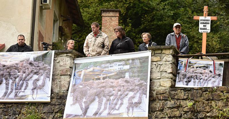 IZ HUDE JAME ISKOPANO 1420 TIJELA Većina ih je bila starija od 20, prije ubojstva im je oduzeta odjeća