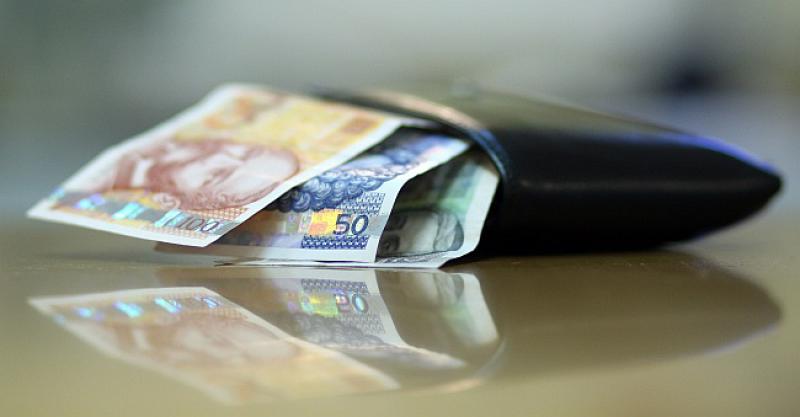 PLAĆE U HRVATSKOJ NIŽE NEGO PRIJE OSAM GODINA 'Radnici s punim radnim vremenom nemaju dostojanstven standard života'