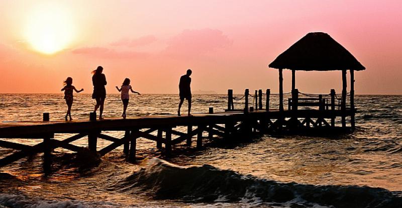 PORUKA KOJU VRIJEDI PRENOSITI 'Ne dopustite da život i ono što je u njemu vrijedno prođe pored vas dok trčite za BMW-ima i mercedesima'