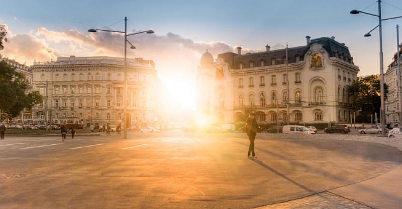 AUSTRIJA ŽELI MANJE 'SOCIJALNIH' MIGRANATA IZ EUROPE Ministar bi socijalu dao nakon pet godina i ukinuo naknade za nezaposlene