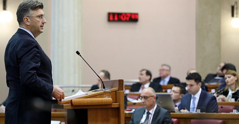 PLENKOVIĆ O 'LEX AGROKORU' 'Agrokor ima 60.000 zaposlenih i 5000 dobavljača; bilo bi protuustavno ne činiti ništa'