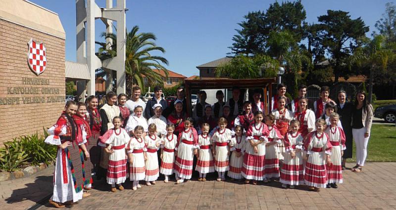 DOBRO INTEGRIRANI I ČUVAJU NASLIJEĐE 'Nisam čuo za Hrvata koji nije zahvalan Australiji što ima dom, obrazovanje, prilike'