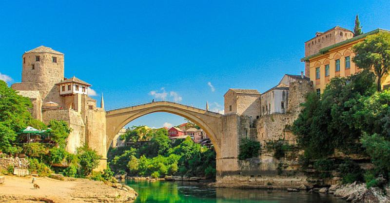 ŠTO JE NAJVEĆI PROBLEM U BIH? (Samo?) polovica građana smatra da je to nezaposlenost