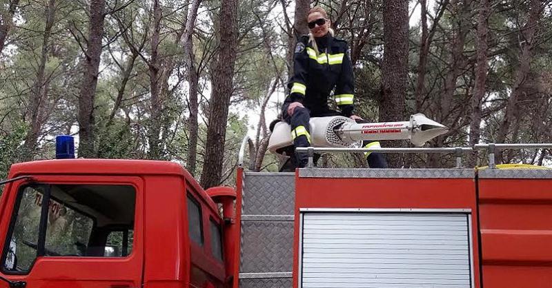 HRABRA TANJA Dok su se njeni vršnjaci provodili u noćnim izlascima ona je gasila požare diljem Dalmacije
