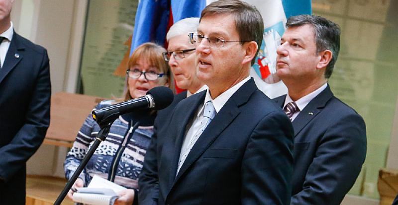 STANJE NA GRANICI ‘NEPRIHVATLJIVO’ Slovenija i Hrvatska će zajedno predložiti izmjene mjera kontrole