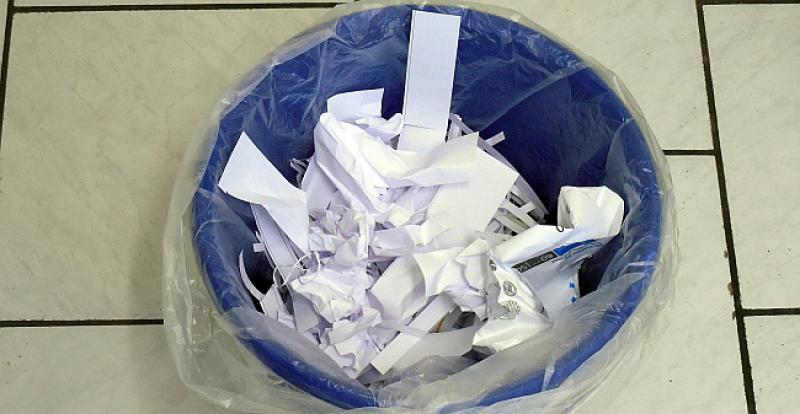 PAPIRI ODLAZE U ZABORAV  Uskoro više nećete morati dizati rodni i vjenčani list, domovnicu i sl. za postupke pred hrvatskim tijelima