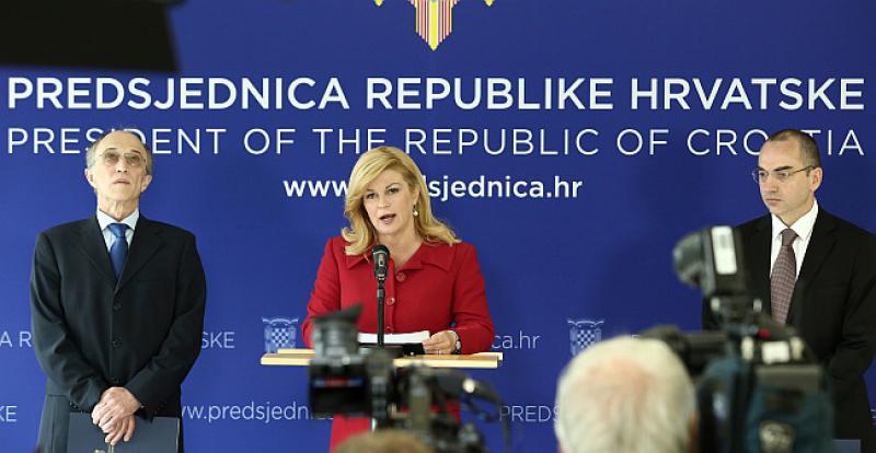 PREDSJEDNICA PREDSTAVILA TROJICU SAVJETNIKA Jedan od njih je poznati holivudski producent