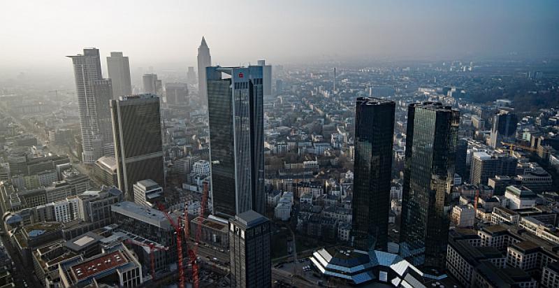 PLENKOVIĆ S PRVIM ČOVJEKOM HESSENA Zadovoljan odnosima s pokrajinom u kojoj živi oko 50.000 hrvatskih iseljenika