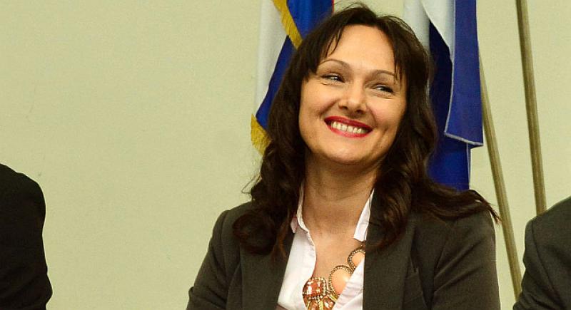 I MOST SE OGRAĐUJE OD NJE Radila dva tjedna u Ministarstvu, zatražila plaće za godinu dana: 'Razumijemo njenu financijsku situaciju, ali...'