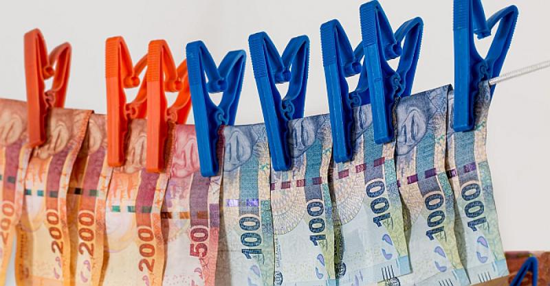 NASJEO NA FORU 'Nagovorio me da otvorim obrt u Njemačkoj, živio sam na baušteli; nije mi platio ni centa, a dobio sam porez na njegov auto'