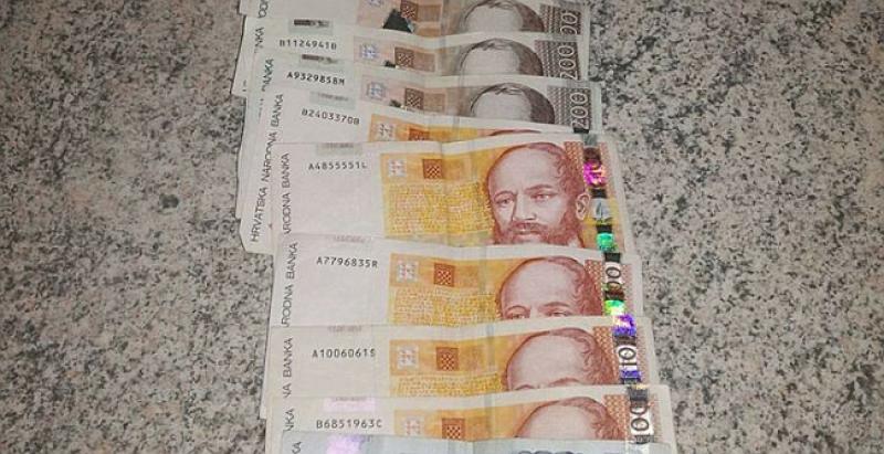 BEZ KOMENTARA Hrvatski zaštitar objavio fotografiju svoje plaće