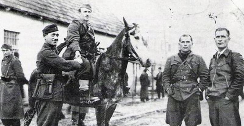 NI USTAŠE NI PARTIZANI NISU HRVATSKOM NARODU DONIJELI SLOBODU I BLAGOSTANJE U krivu su i oni koji ističu slovo 'U' i oni koji slave Tita