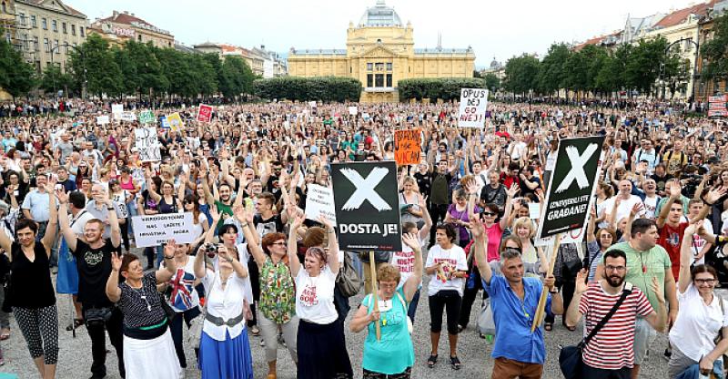 20.000 PROSVJEDNIKA U CENTRU ZAGREBA Poručili ministru Barišiću da 'otplovi'