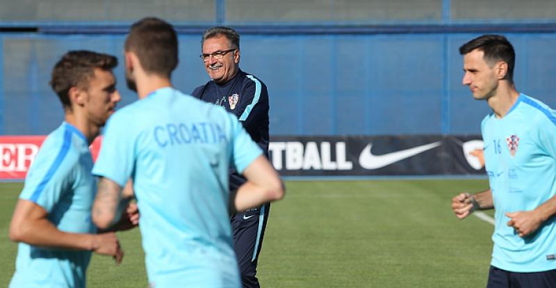 OŠTRA KRITIKA  'Reakcije s klupe opet nije bilo, ovi igrači zaslužuju nekoga tko će ih voditi na pravi način'