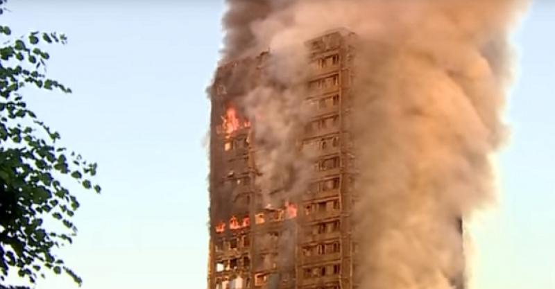 (VIDEO) VATRA PROGUTALA LONDONSKI NEBODER Strahuje se od velikog broja žrtava