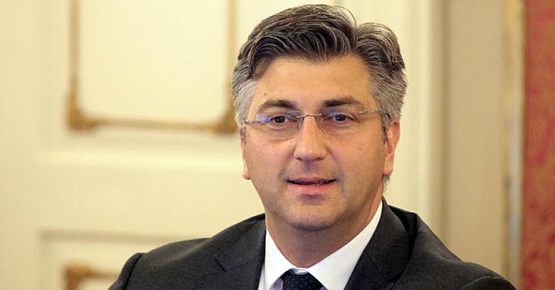 PLENKOVIĆ ČESTITAO DAN ANTIFAŠISTIČKE BORBE 'Prisjećamo se osnutka jedne od prvih antifašističkih postrojbi u okupiranoj Europi'