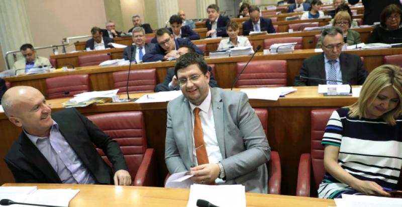 TKO JE KRIV ZA POSKUPLJENJE STRUJE? Mostovci uvjereni: krivac je bivši ministar