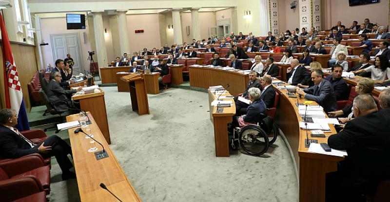 HRVATSKA IMA NOVU STRATEGIJU NACIONALNE SIGURNOSTI Definirana četiri nacionalna interesa i devet strateških ciljeva
