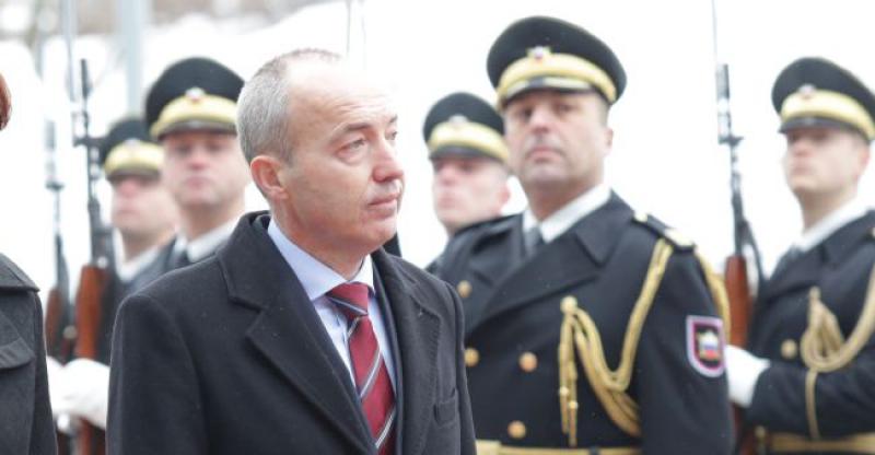 NOVI PREOKRET Damir Krstičević ostaje ministar obrane