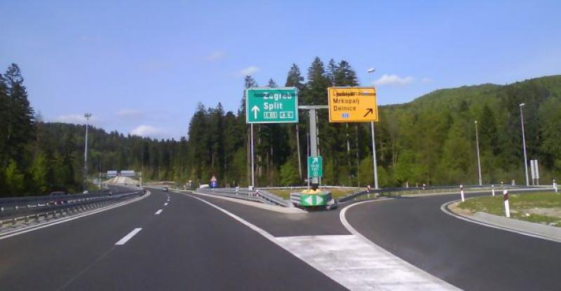 KREĆETE NA PUT? Provjerite gdje su kolone i duža čekanja