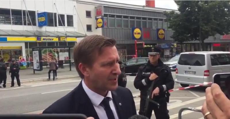 (VIDEO) NAPAD U HAMBURGU Upali u trgovački lanac i nožem izboli ljude