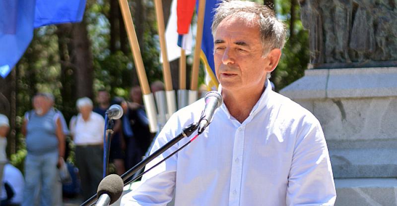 PUPOVAC O PROSLAVI 'OLUJE' U SLUNJU 'Vlada financirala koncert na kojem se veličao zločinački režim'