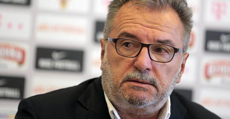 ČAČIĆ ZA KOSOVO NE RAČUNA NA NIKOLU KALINIĆA Objasnio zašto je pozvao Santinija umjesto napadača Milana