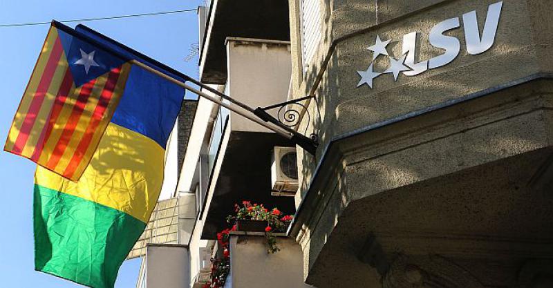 'VOJVODINA=KATALONIJA' Diljem pokrajine izvješene katalonske zastave i ispisani grafiti