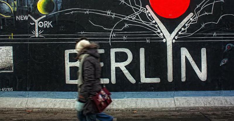 NJEMAČKA JE UJEDINJENA, ALI... Velika većina građana s istoka zemlje još uvijek 'vidi' bivšu granicu