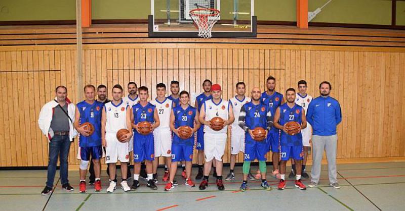 CROATIA HAWKS STUTTGART POZIVAJU Dođite na prvu utakmicu hrvatskog košarkaškog kluba!