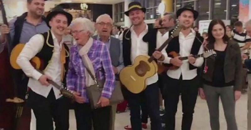 VIDEO 'HRVATSKOG DOČEKA' Za baku i djeda u Australiji postao hit na internetu