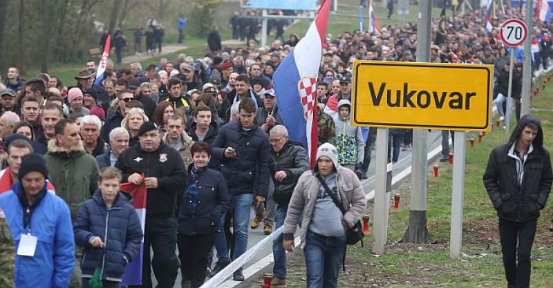 (FOTOGALERIJA) VUKOVAR U koloni sjećanja oko 64.000 ljudi