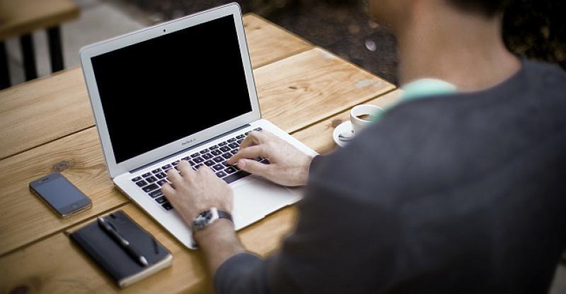 JAVNI POZIV Prikupljanje zahtjeva za dodjelu financijske potpore projektima za poticanje povratka Hrvata i stvaranje održivih uvjeta života u BiH