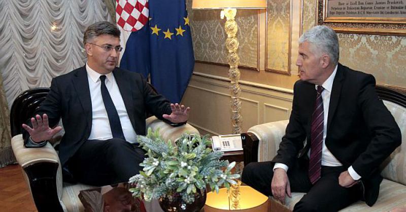 PLENKOVIĆ U MISIJI Ide u Mostar smiriti tamošnje Hrvate