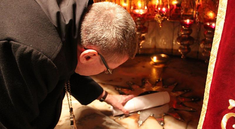 BOŽIĆNA AKCIJA Prijavi svoje ime i na Badnjak će biti položeno u Betlehemu