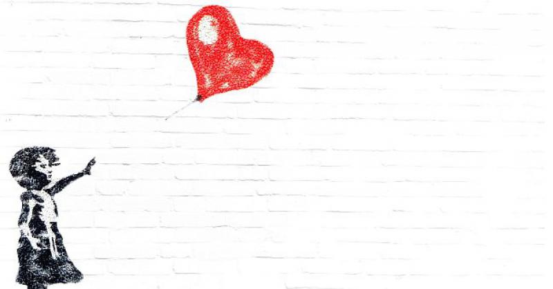 MALO BOŽIĆNO ČUDO Balon sa željom koji je djevojčica poslala Isusu prešao Alpe i došao u prave ruke