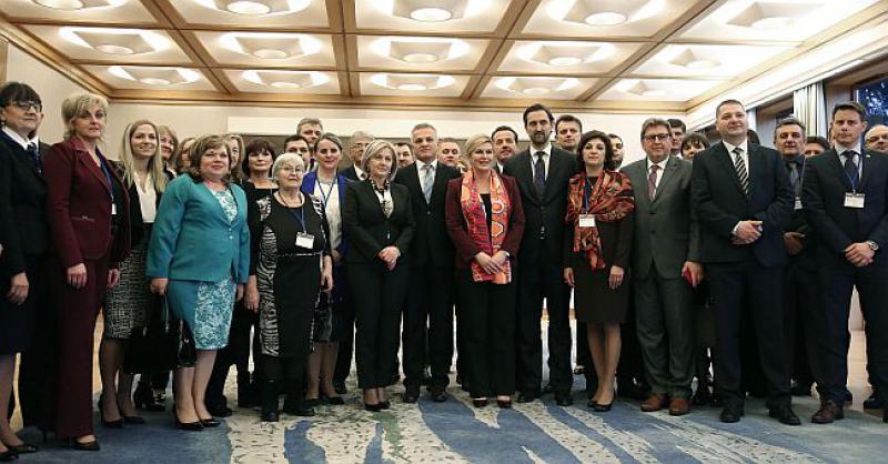 PREDSJEDNICA S ISELJENICIMA 'Što prije omogućiti dopisno glasovanje i povećanje broja biračkih mjesta'