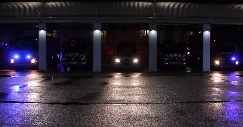 (VIDEO) GENIJALCI Vatrogasci su vam poželjeli sretan Božić na jedinstven način