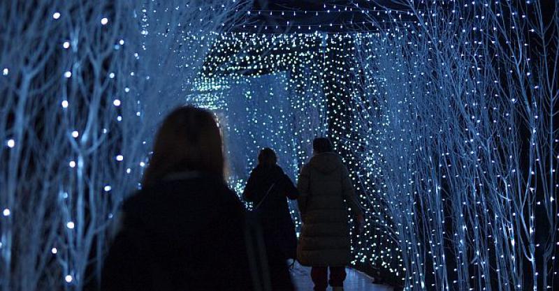 FOTOGALERIJA Na božićno jutro smo prošetali čarobnim (i polupraznim) Zagrebom