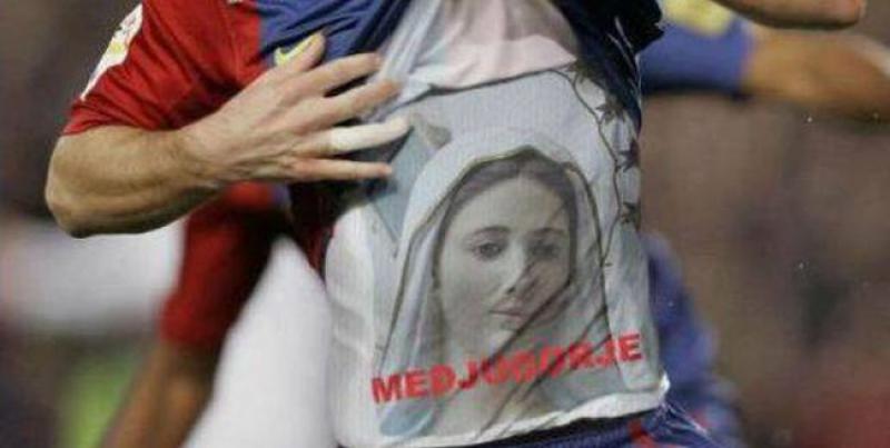 FOTOMONTAŽA Messi ne slavi gol obučen u majicu s Gospom iz Međugorja