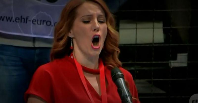 VIDEO Hrvatsku himnu protiv Islanda otpjevala operna pjevačica