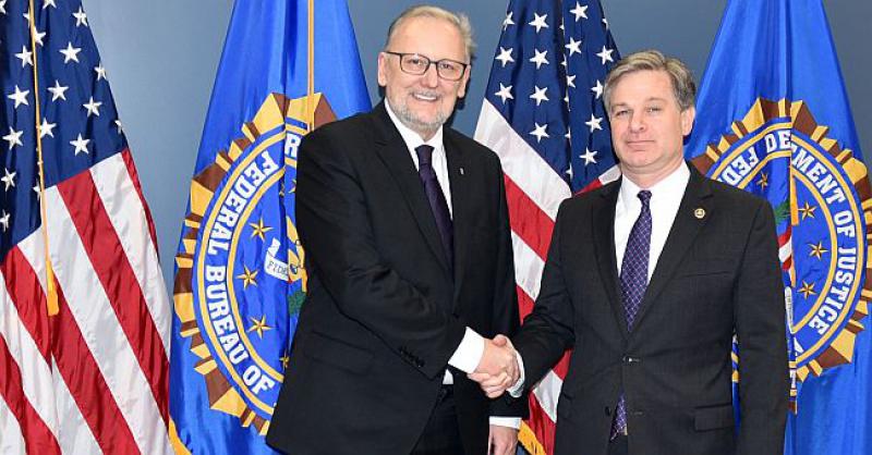 MINISTAR BOŽINOVIĆ S DIREKTOROM FBI-A 'Američkim je partnerima sve značajnija suradnja s nama'