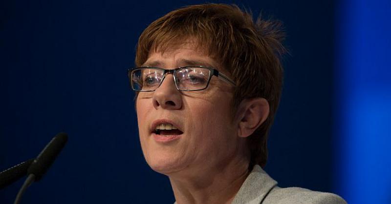 PROGLAŠENA JE NASLJEDNICOM ANGELE MERKEL Zovu je AKK, pripada lijevom krilu CDU-a i možda će jednog dana biti kancelarka