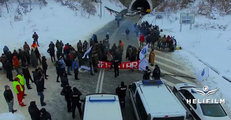 DAN NEZAVISNOSTI BIH 26 godina nakon Srba Sarajevo blokirali vojni veterani