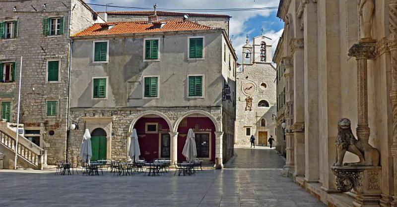 TRAŽIO SAM JEDNU STVAR U NAJPOZNATIJIM SVJETSKIM ODREDIŠTIMA! I na kraju je pronašao u Šibeniku